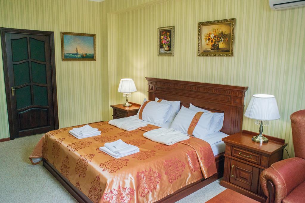 Sapsan Hotel เตอร์โนปิล ห้อง รูปภาพ