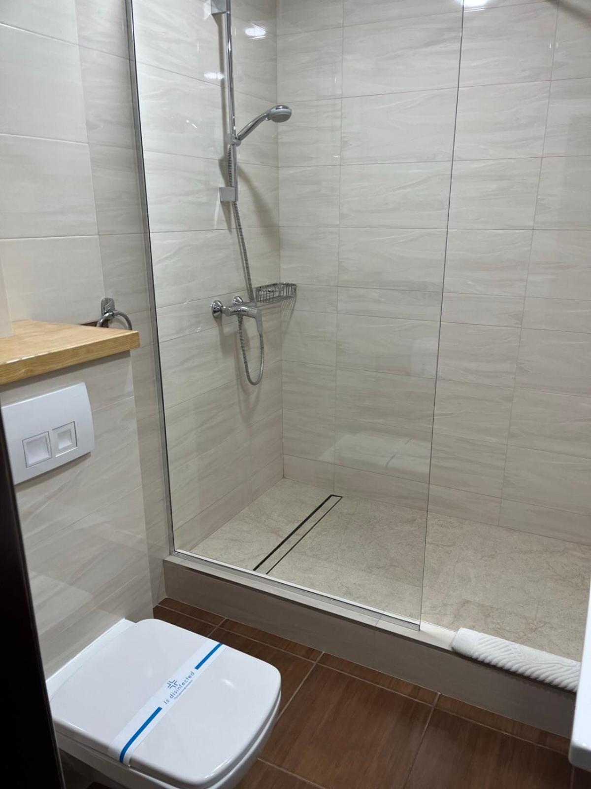 Sapsan Hotel เตอร์โนปิล ภายนอก รูปภาพ